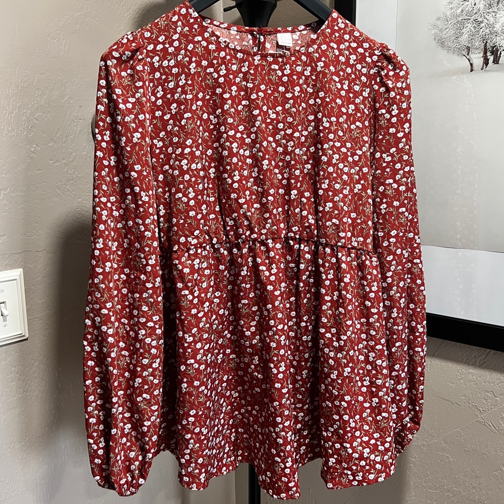 Makemechic Red Ditsy Floral Long Sleeve Peplum Top Women’s Medium
